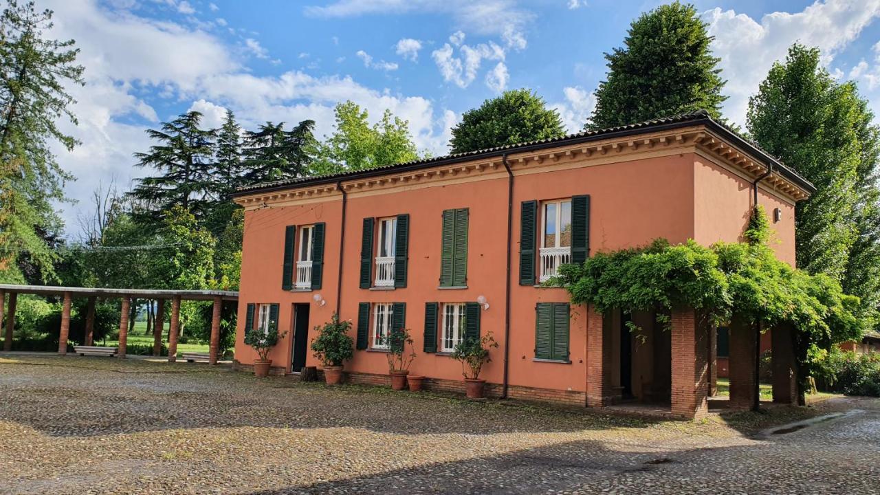 Tenuta Pizzone Wine Resort Rivanazzano Terme Exteriér fotografie